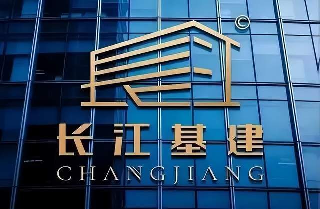 霍建宁打辅助，李嘉诚家族攒下1600亿现金